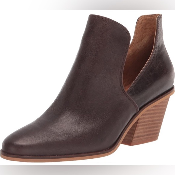 Lucky Brand Shoes - LUCKY BRAND Vellida Brown Heeled Ankle Boots Size 11 NWT